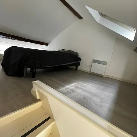 Appartements Sympas Et Confortables Pres De Paris Nanterre Exterior foto