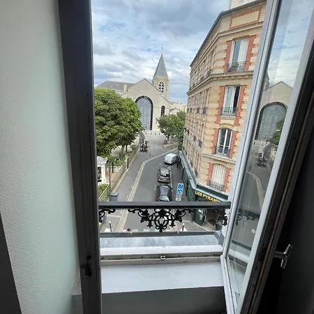 Appartements Sympas Et Confortables Pres De Paris Nanterre Exterior foto